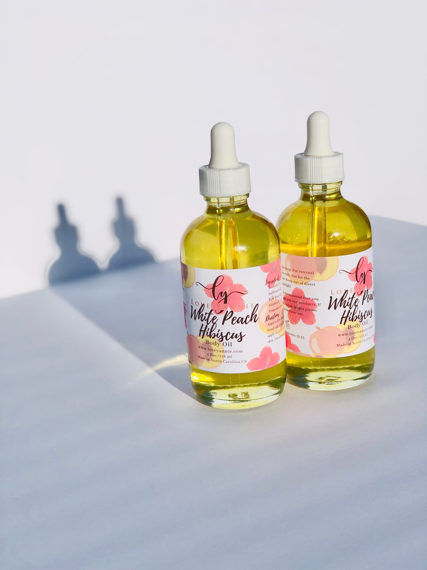 White Peach and Hibiscus Body Oil